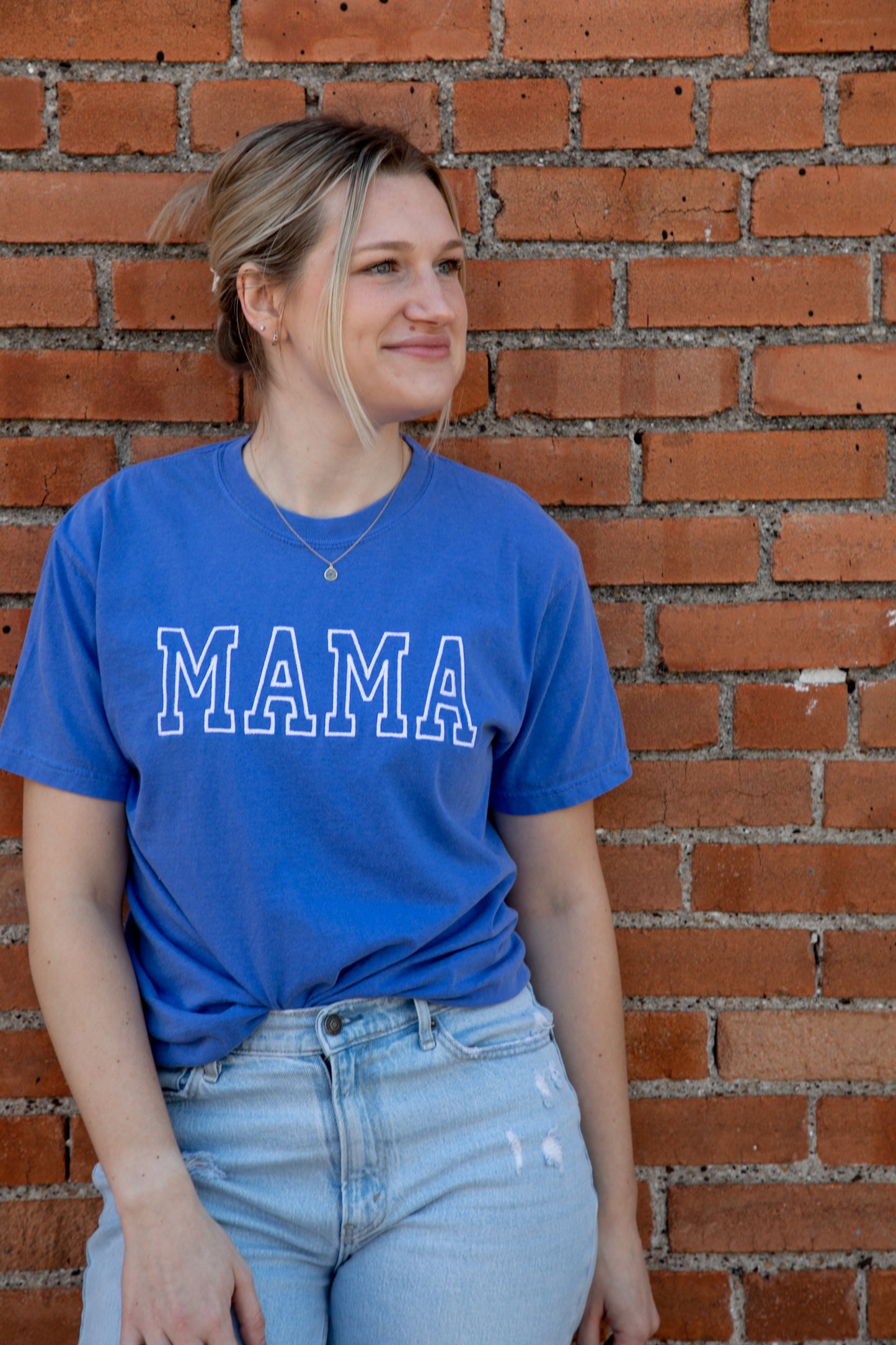 MAMA Tee